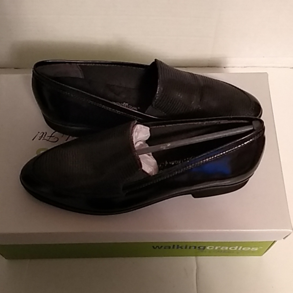 Ladies Walking Cradles Buckley Shoes